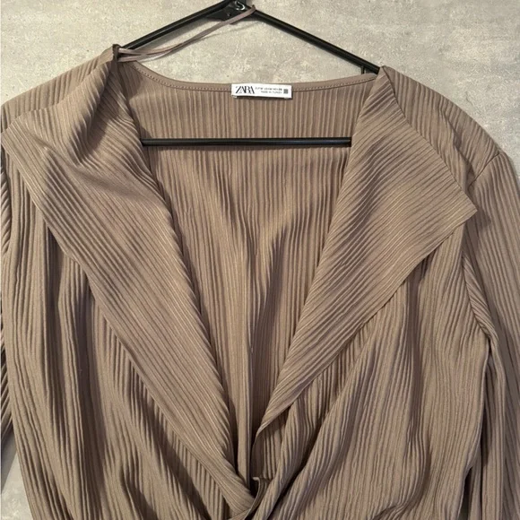 Zara Plisse Crop Top | M - Picture 4 of 6